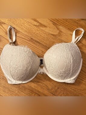 Victoria’s Secret Very Sexy Push Up Bra